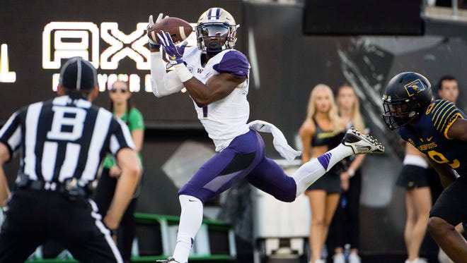 18. Titans — John Ross, WR, Washington: The latest reason he's a fit in Nashville? Ross indicated on NFL Network last week that he'd really like to play with QB Marcus Mariota, a fellow Pac-12 alum. Personal preferences aside, Ross just makes so much sense for this team when considering how his 4.22-second 40 speed could rip defenses already stretched to the breaking point by Tennessee's "exotic smashmouth" running game. And whether on deep routes, screens or as a returner, he is a threat to go all the way every time he touches the ball.