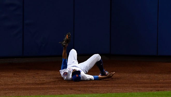 Curtis Granderson after making a catch in the wild-card game.