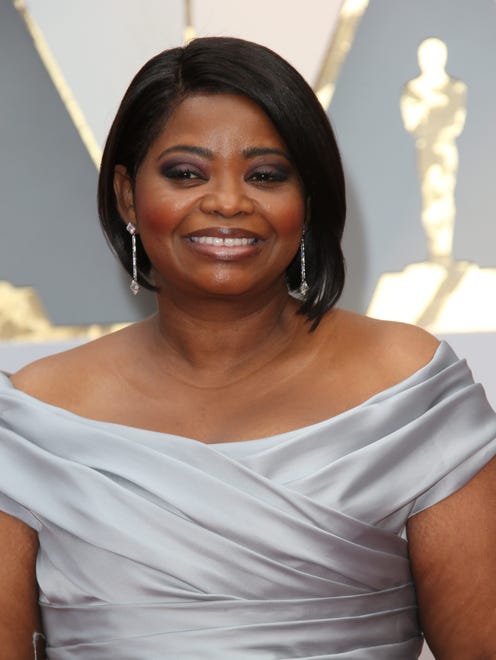 Octavia Spencer let the long bob do all the talking on the red carpet.