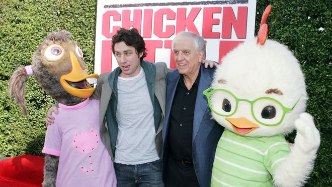 Abby Mallard, actor Zach Braff, Garry Marshall and Chicken Little pose at the premiere of Disney's 'Chicken Little' at the El Capitan Theater on Oct. 30, 2005, in Los Angeles.