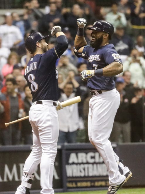 Eric Thames has scored 27 runs, tying him with Ryan Braun  for second-most runs scored in any month by a Brewer.