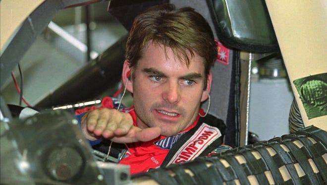 Gordon won seven Winston Cup races and had 17 top-5 finishes in 31 races in 1995.